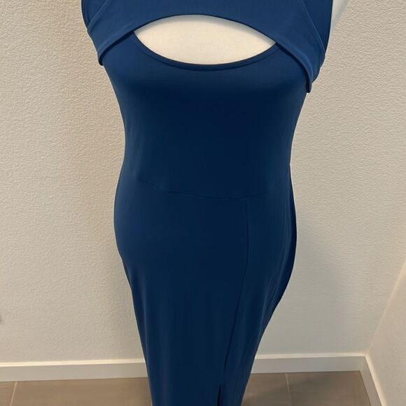 BCBGeneration Maxi Dress  - Picture 7 of 13